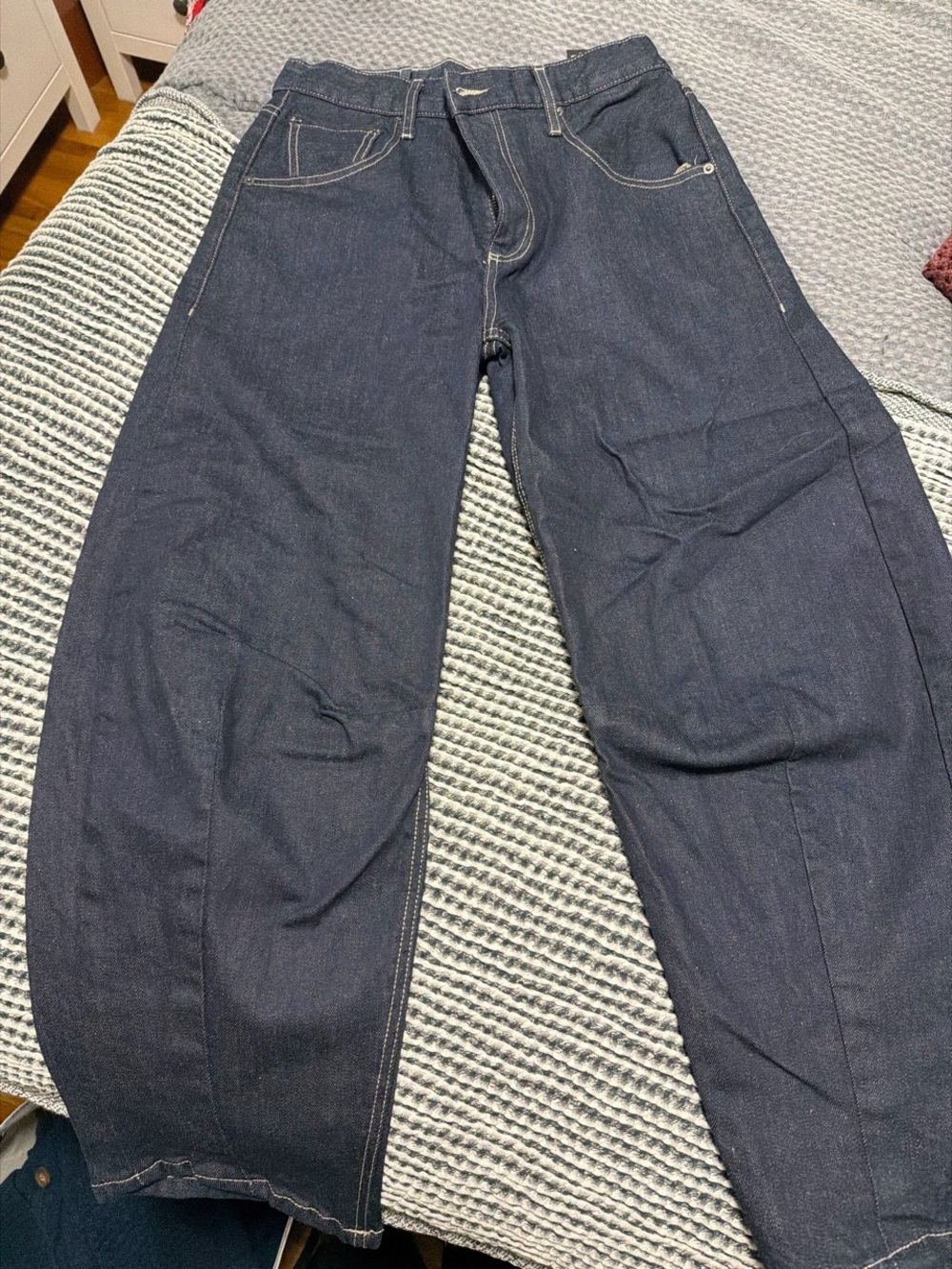 Dark Blue Jeans - barrel Fit